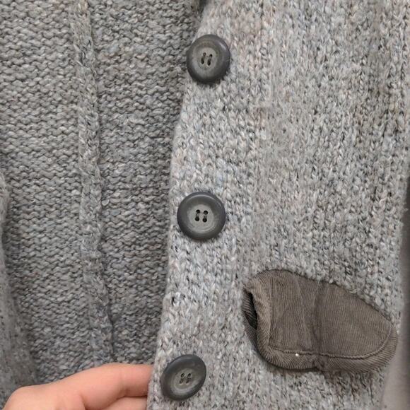 Sparrow knit button down gray sweater size XS - Picture 5 of 9